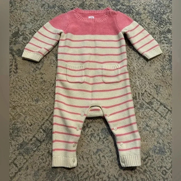 Baby Gap Knit Romper - Picture 1 of 3